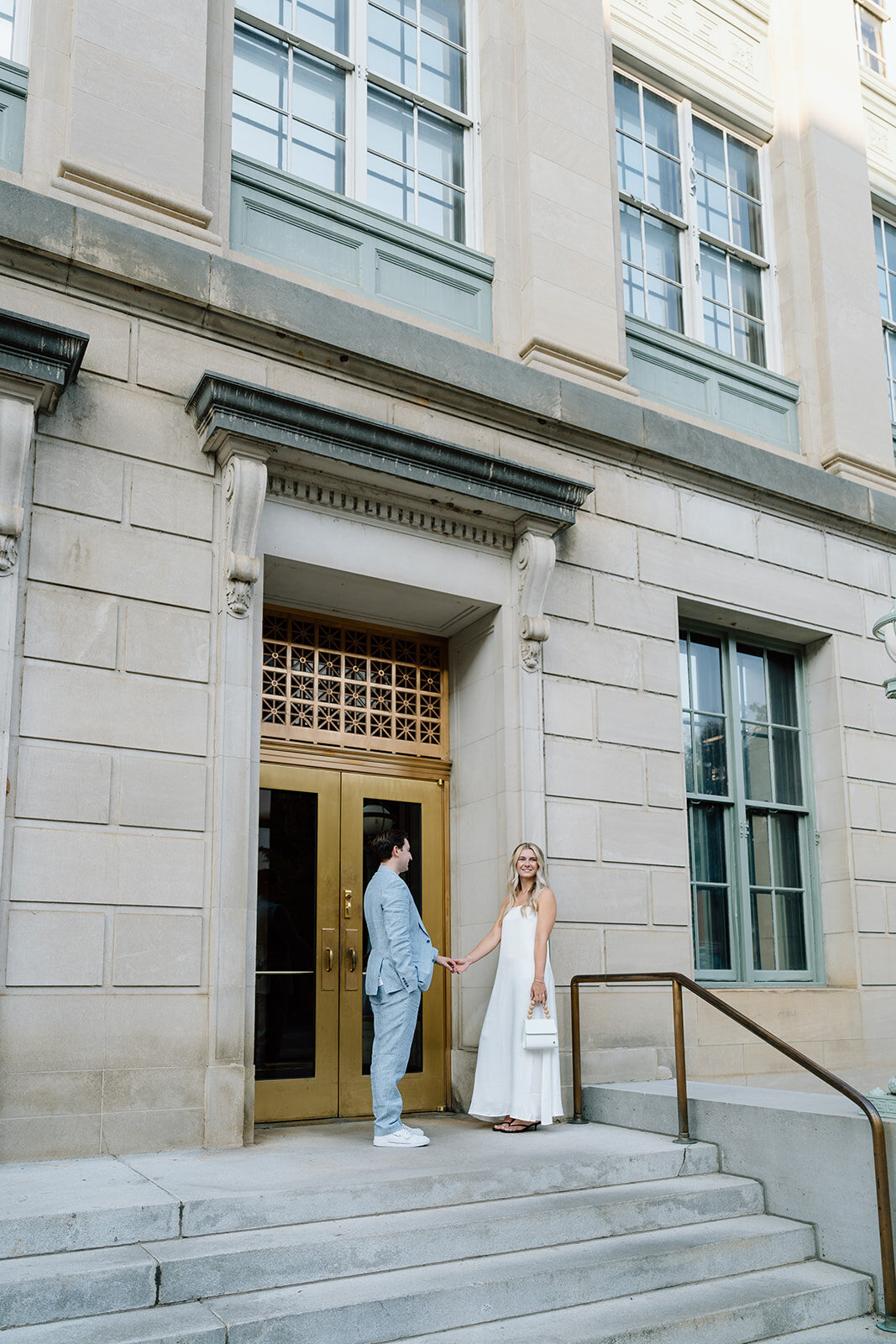 downtown-lynchburg-engagement-session-kelsey-bryan-9