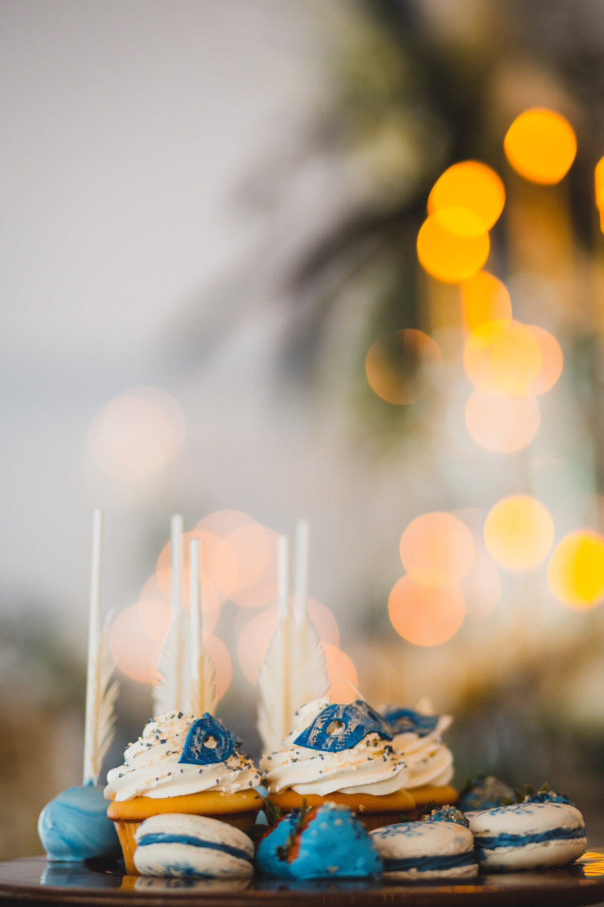 Wedding dessert in blue