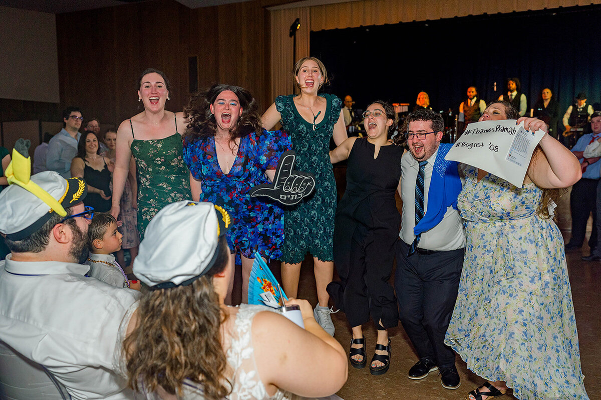 Eliana-Melmed-Photography-Chicago-LosAngeles-Jewish-WeddingPhotography-ElianaSklar-Shtick-00090