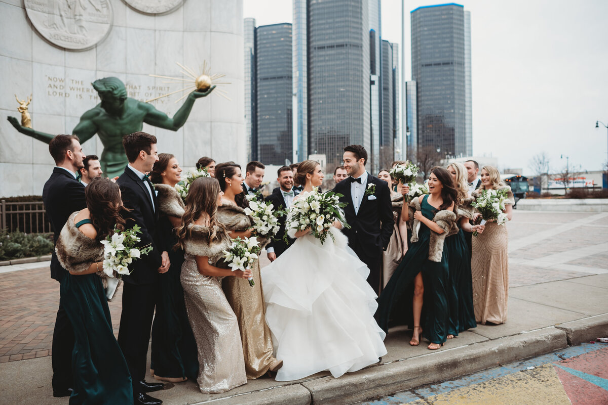 spirit-of-detroit-downtown-detroit-wedding-pictures-city-wedding-pictures-detroit-wedding-photographer-girl-with-the-tattoos-wedding-photographer-michigan-wedding-photographer-wedding-party-pictures
