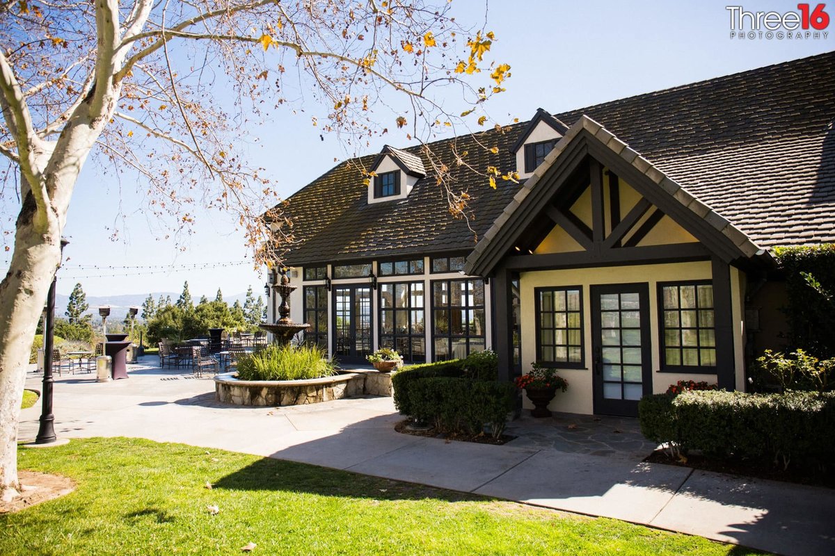 Summit House Restaurant & Wedding Venue in Fullerton, CA