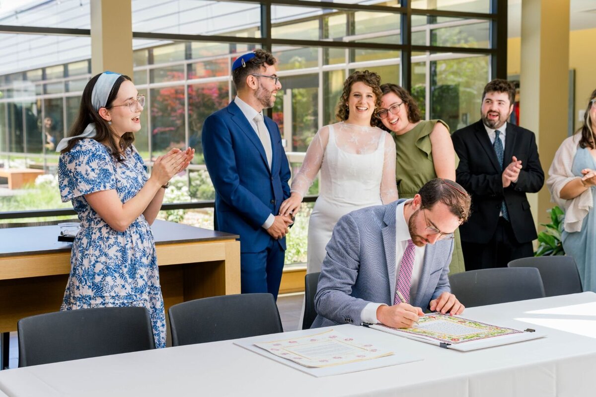 Eliana-Melmed-Photography-Chicago-LosAngeles-Jewish-WeddingPhotography-ShulaNoah-Ketubah-00050
