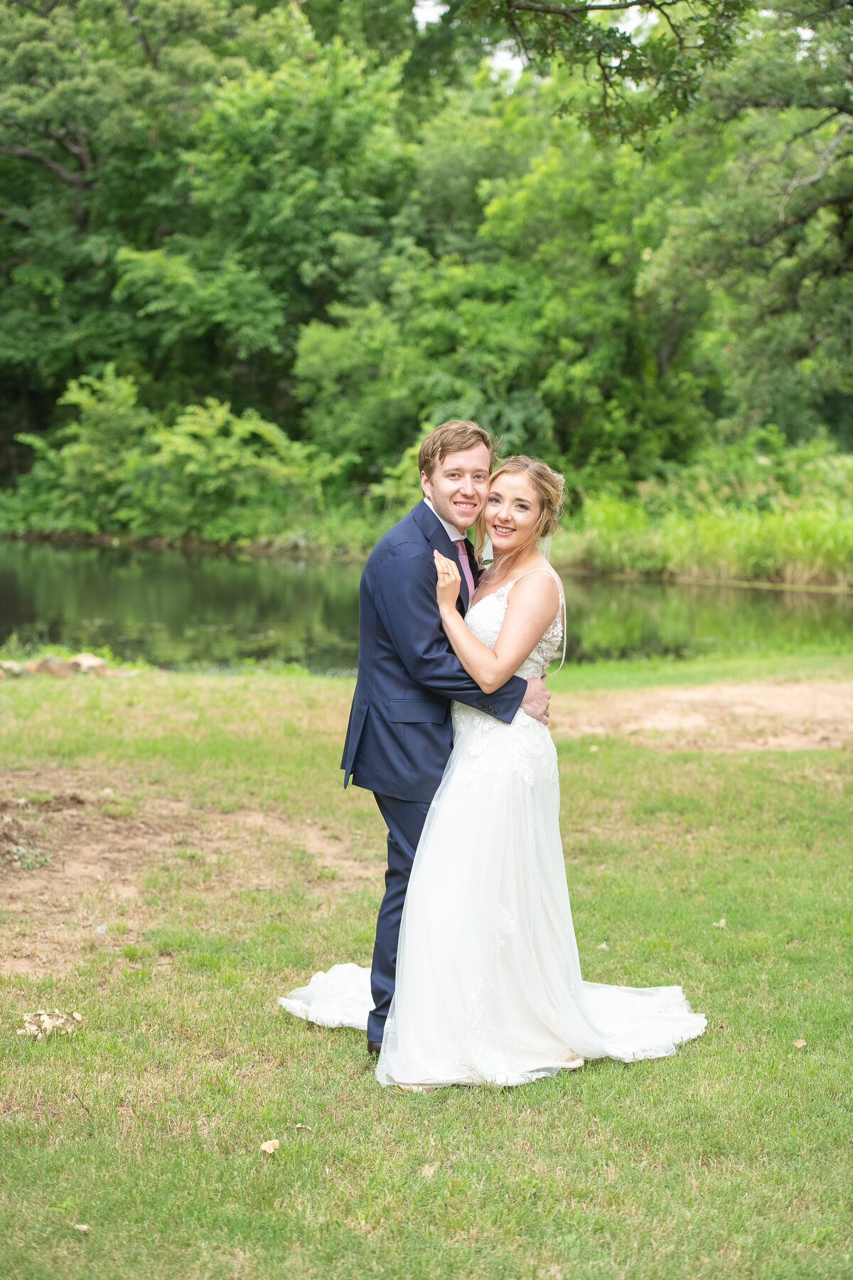 Oak & Ivy Venue Aubrey Texas Wedding Photography_3733