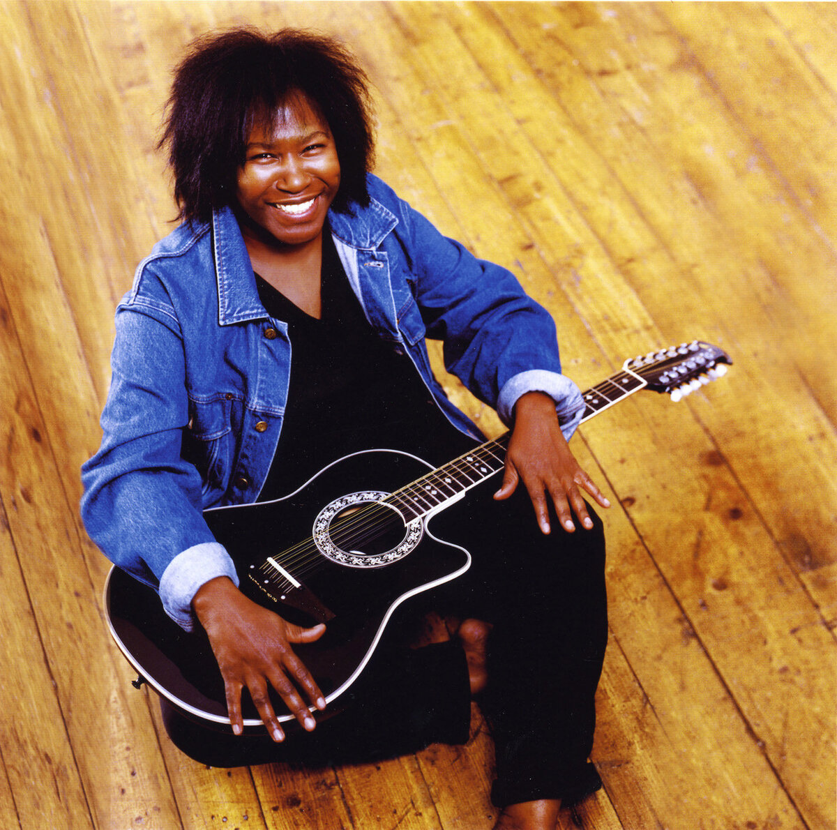 (MAIN)joan_armatrading 