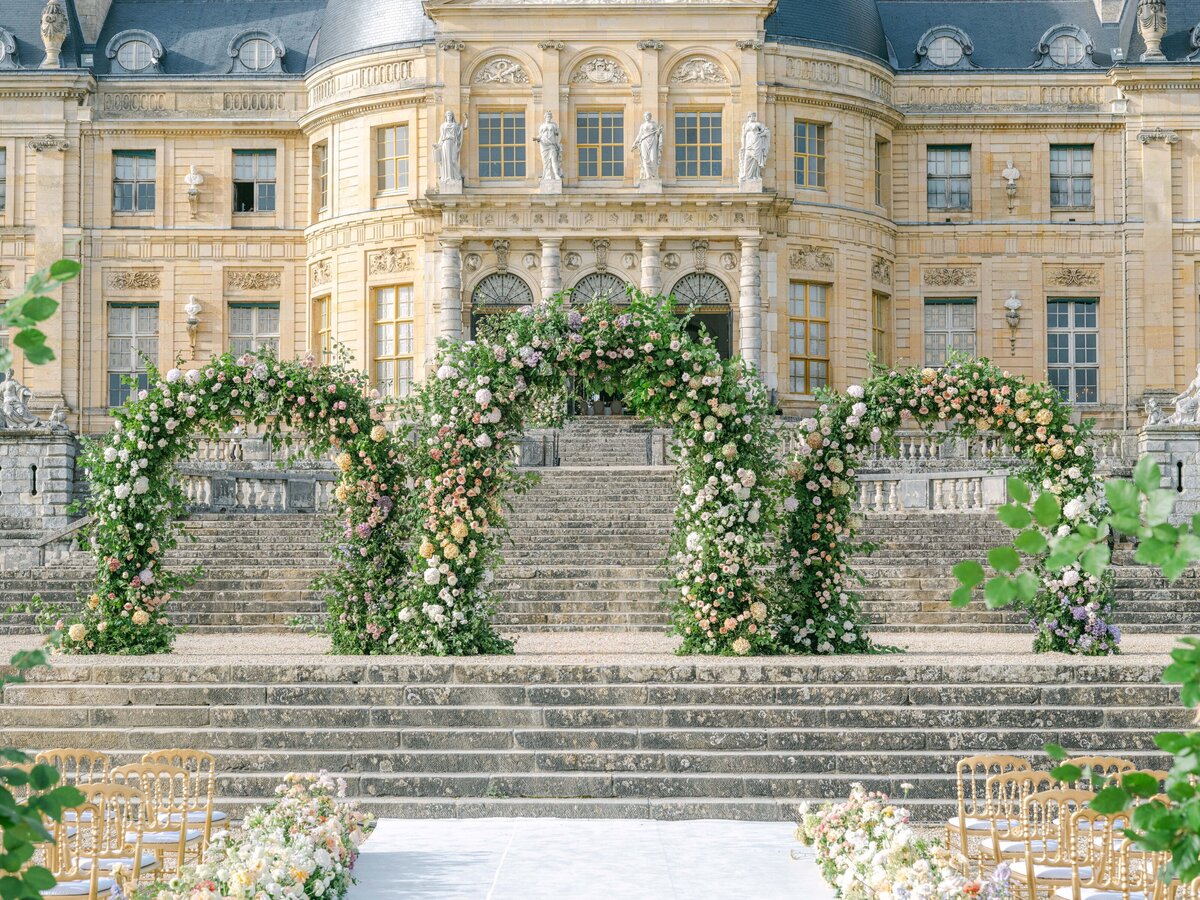 Chateau-Vaux-le-vicomte-wedding-florist-FLORAISON18