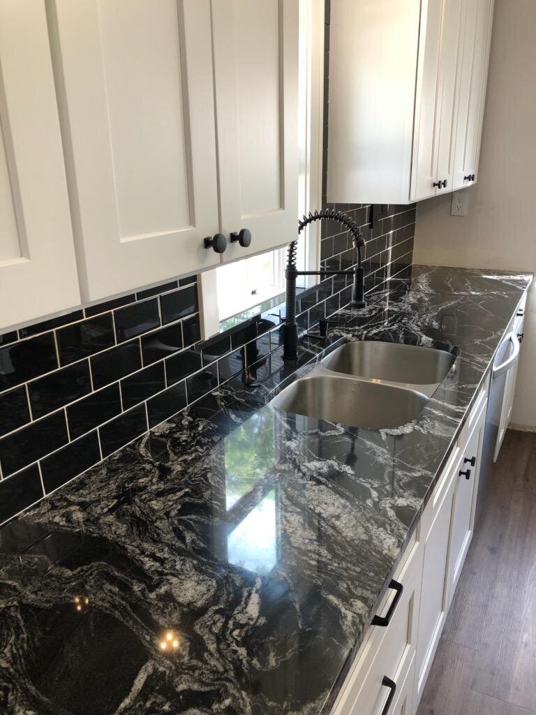 Rochester-Granite-Design-Countertops-19
