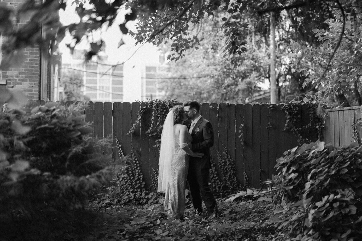 Covington KY Backyard Wedding (65)