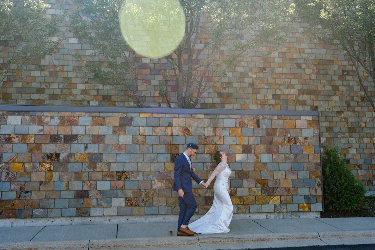 Eliana-Melmed-Photography-Chicago-LosAngeles-Jewish-WeddingPhotography-ShulaNoah-CouplesPortraits-00059