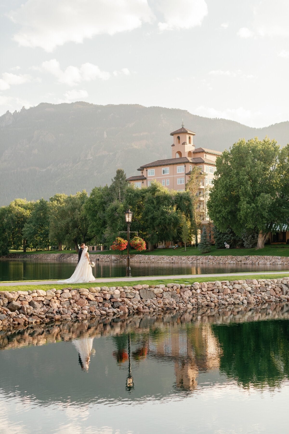 Broadmoor Wedding Cassidy Brooke-96