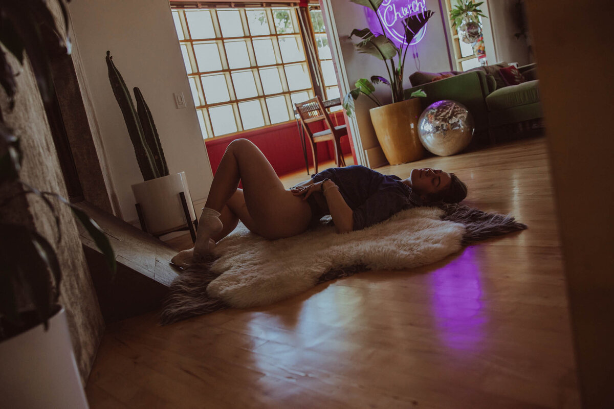 fine-art-traveling-boudoir-photographer-33