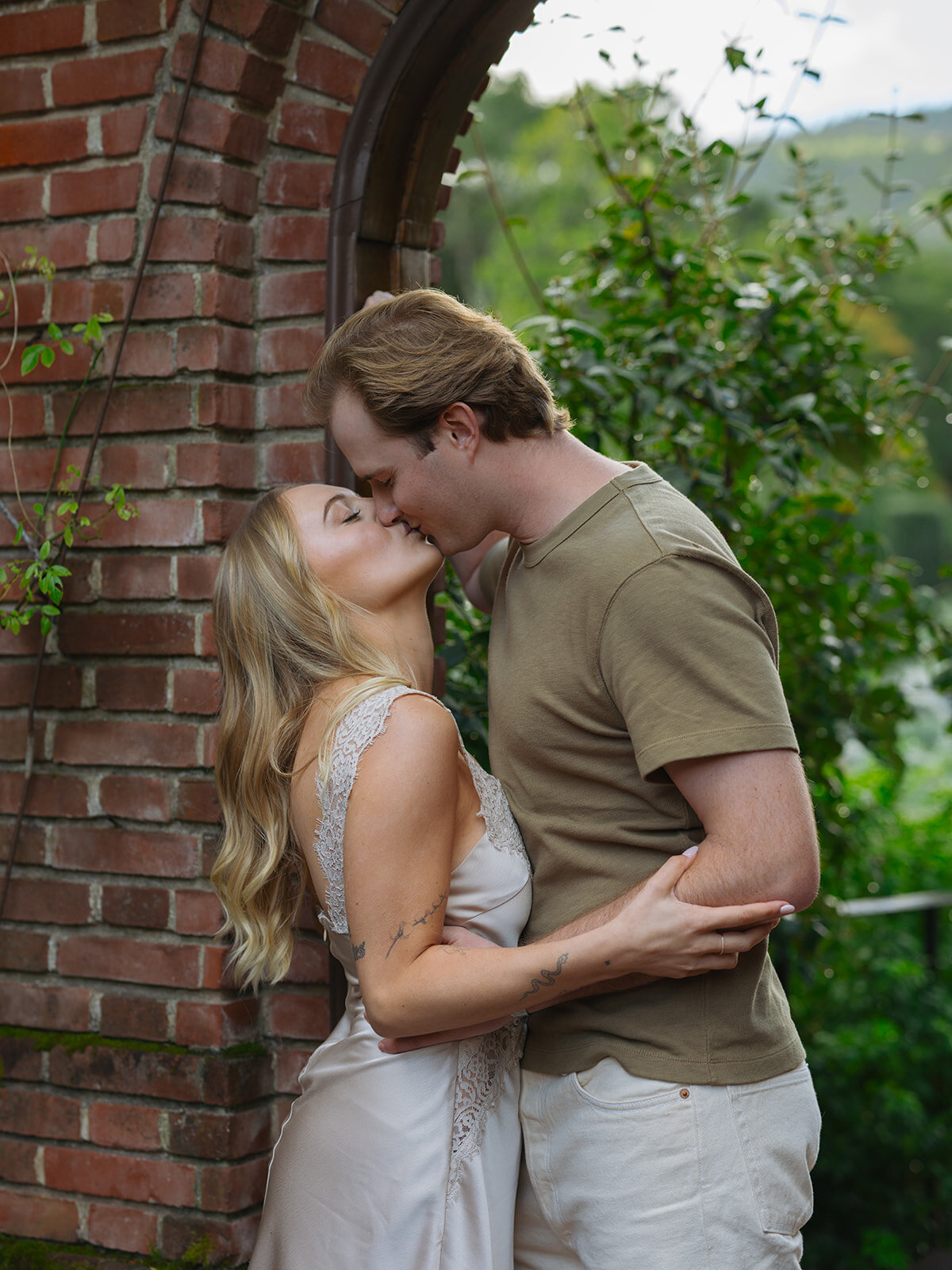 Coby & Alexandra Photography & Films -Fioli House & Garden Engagement Session B+J-5_websize (1)