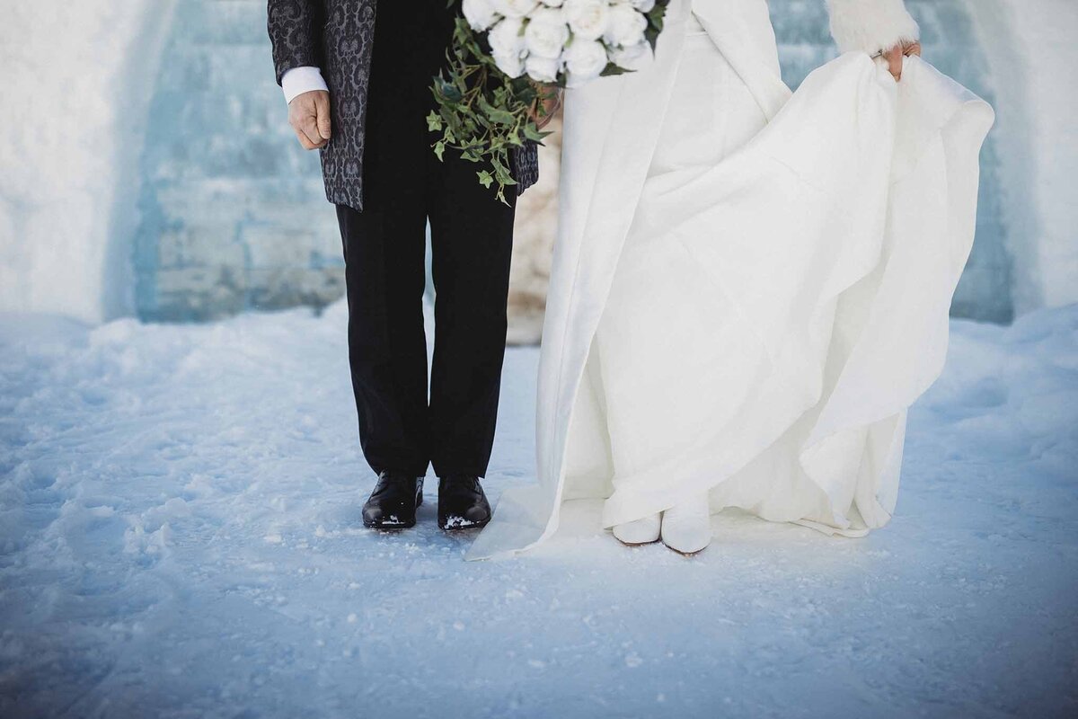 icehotel-weddings-winter-weddings-vinterbröllop-fotograf-kiruna-photographer-wedding-photographer081079