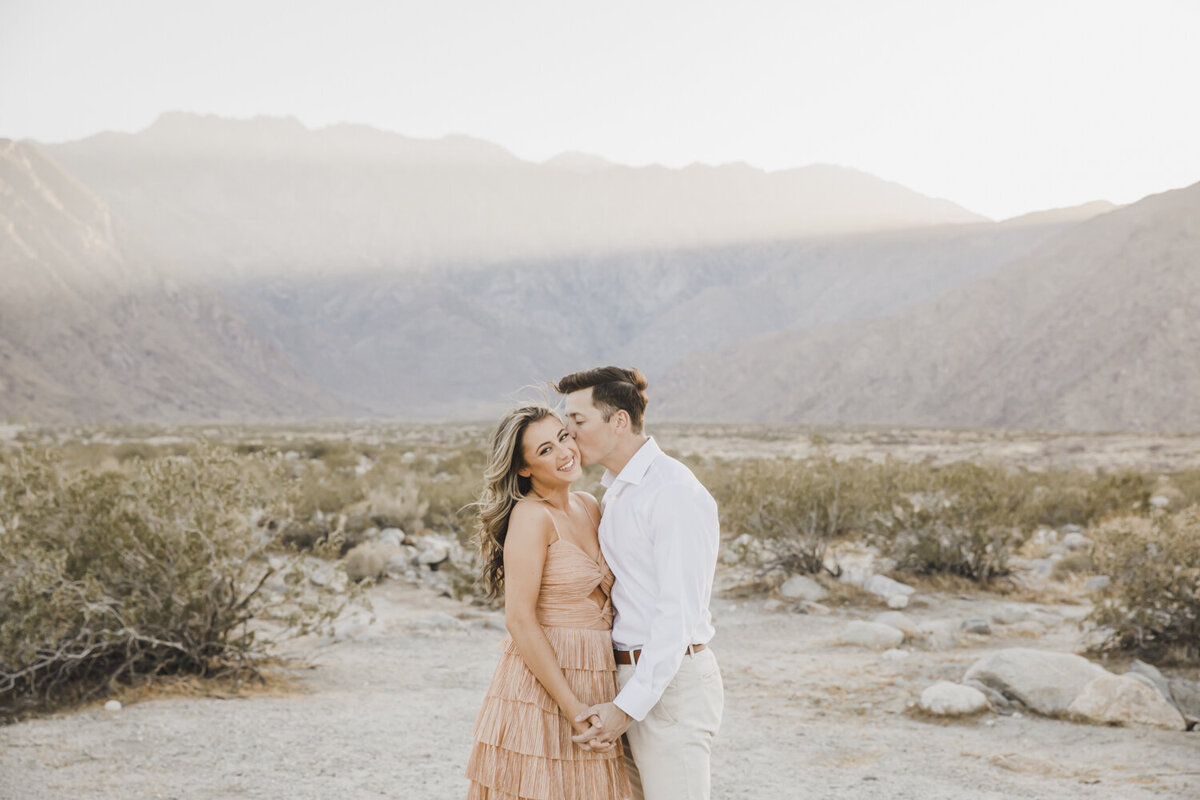 PERRUCCIPHOTO_PALM_SPRINGS_WINDMILLS_ENGAGEMENT_161