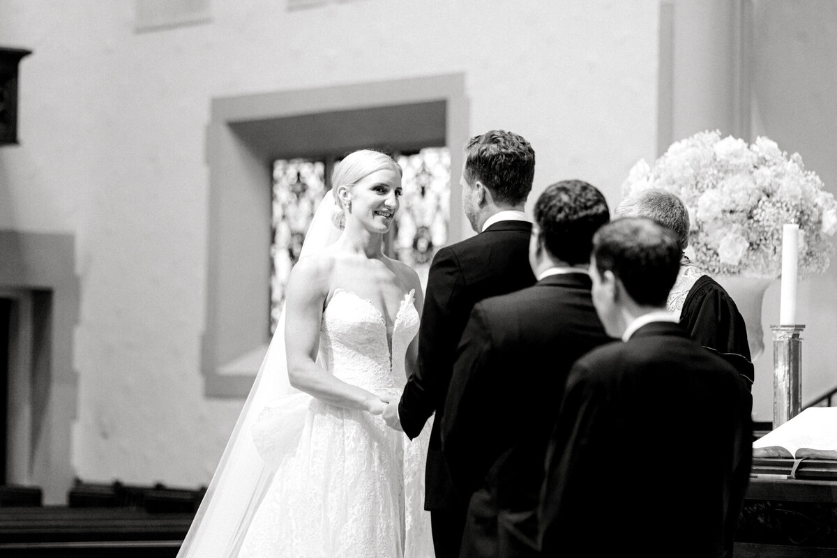 Katelyn & Kyle's Wedding at the Adolphus Hotel | Dallas Wedding Photographer | Sami Kathryn Photography-153