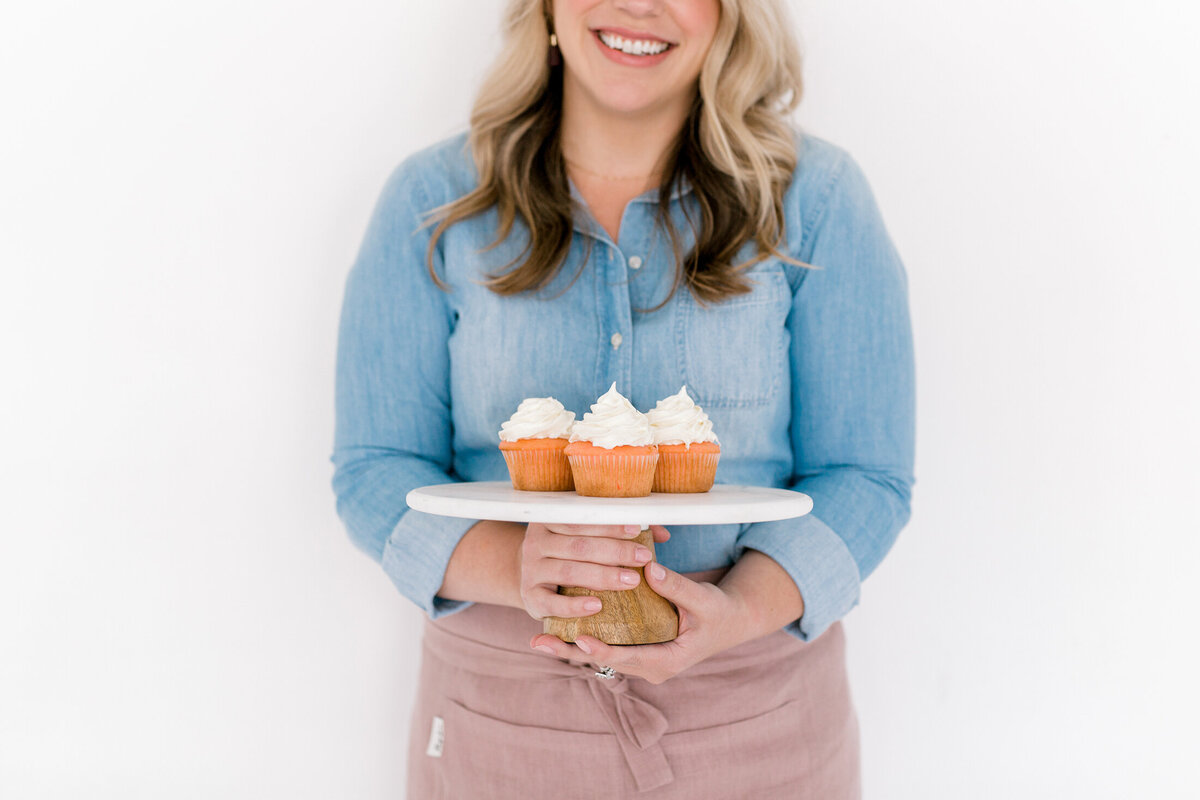 Dallas Brand Photography for Creatives | Laylee Emadi | Catie Ann Baking | Brand Mini Session 45