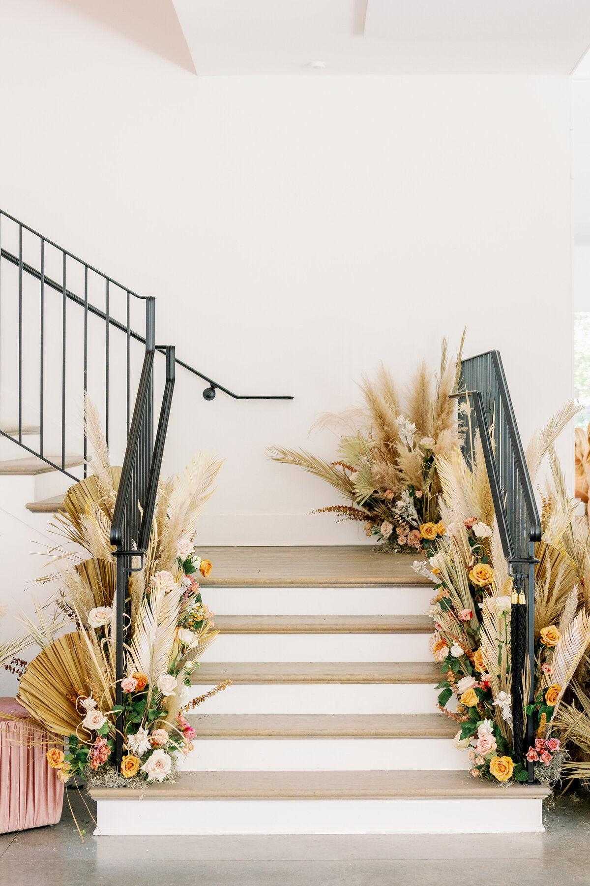hutton house stairs, boho wedding flowers, studio fleurette