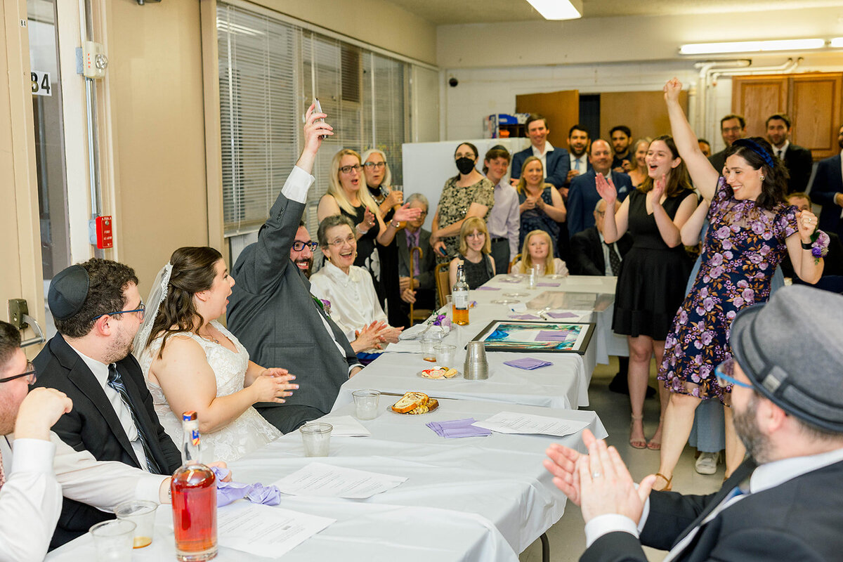 Eliana-Melmed-Photography-Chicago-LosAngeles-Jewish-WeddingPhotography-ElianaSklar-Tisch-00162