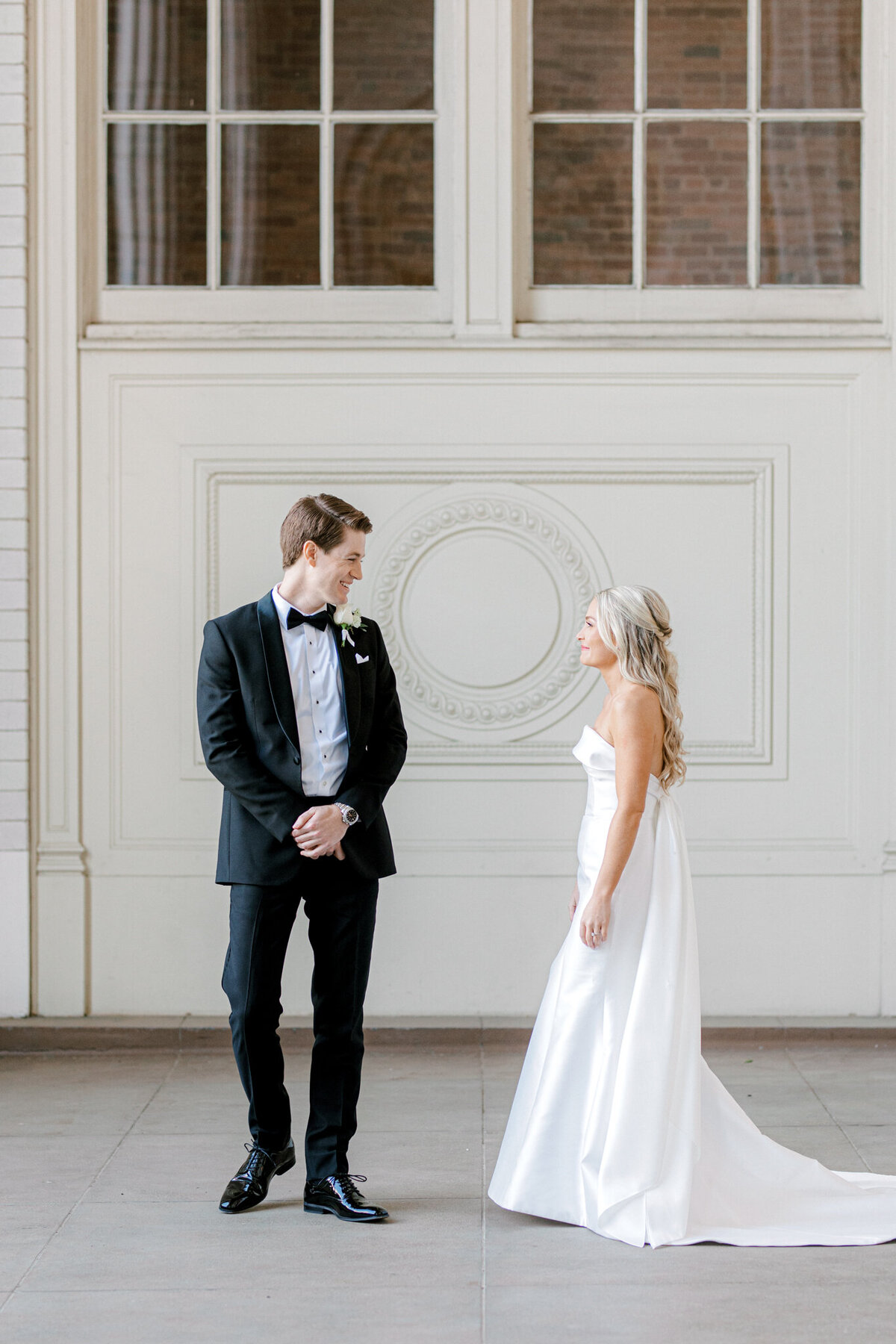 Madison & Michael's Wedding at Union Station | Dallas Wedding Photographer | Sami Kathryn Photography-49