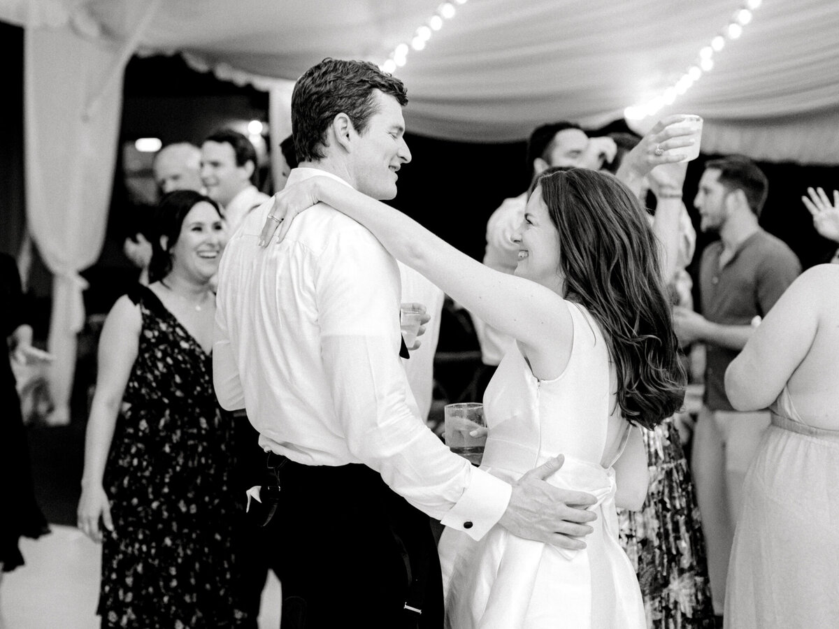 Gena & Matt's Wedding at the Dallas Arboretum | Dallas Wedding Photographer | Sami Kathryn Photography-284