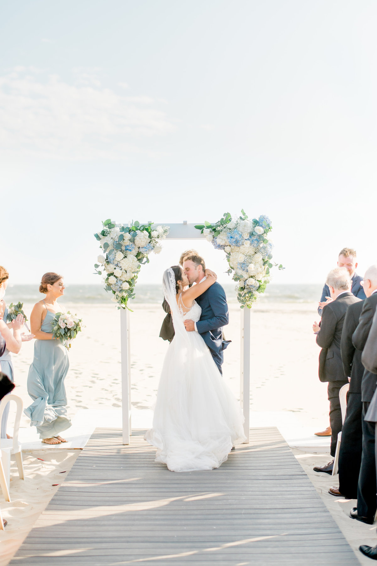 beach-wedding-ceremony-long-island-ny-Jen-Lam