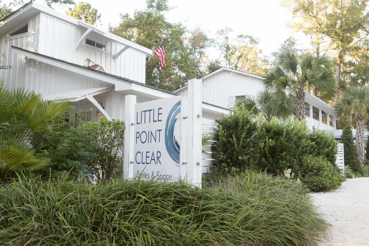 The wedding and reception venue of Little Point Clear in Point Clear, Alabama.