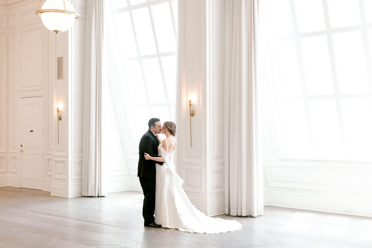 Virginia & Michael's Wedding at the Adolphus Hotel | Dallas Wedding Photographer | Sami Kathryn Photography-63