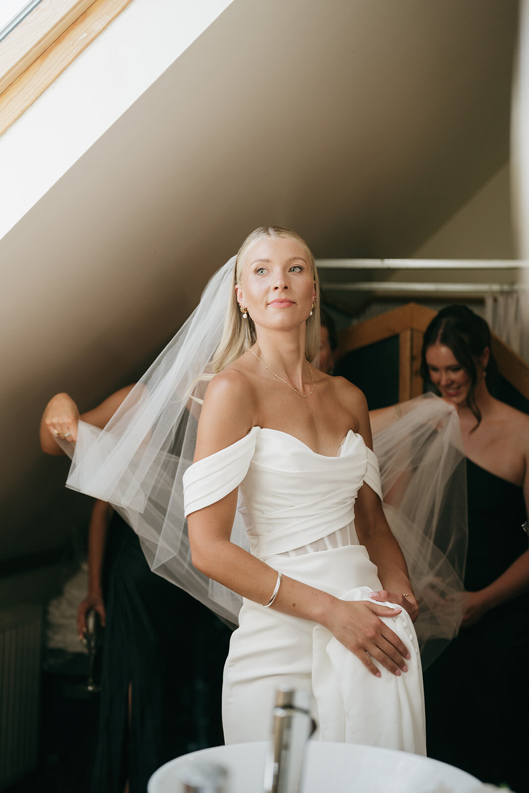 Melissa Clark Photography - Queenstown Wedding Photographer - Brenna & Taylor - Lookoutlodge Wedding-97