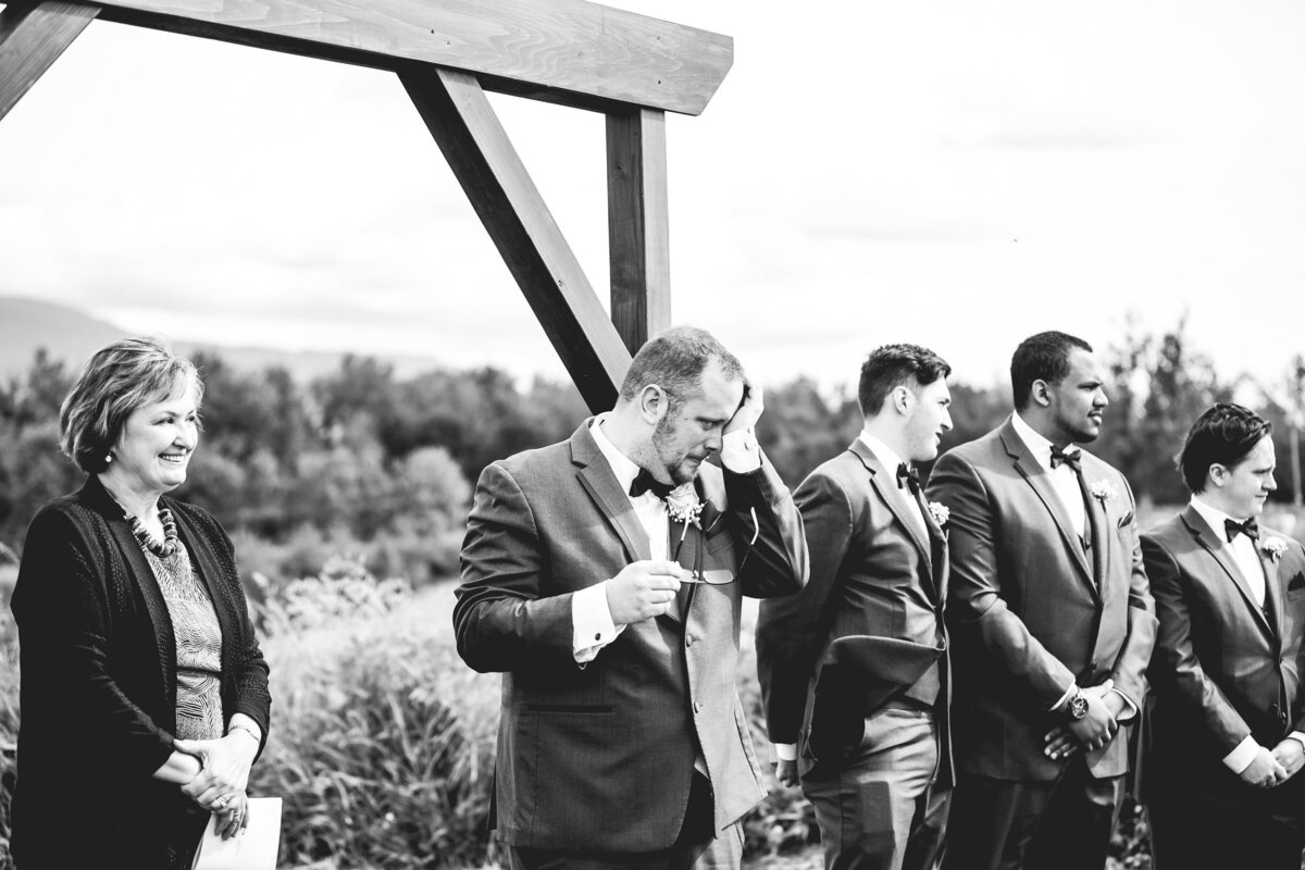 mkp_maanfarms_grooms_reaction_crying_ceremony
