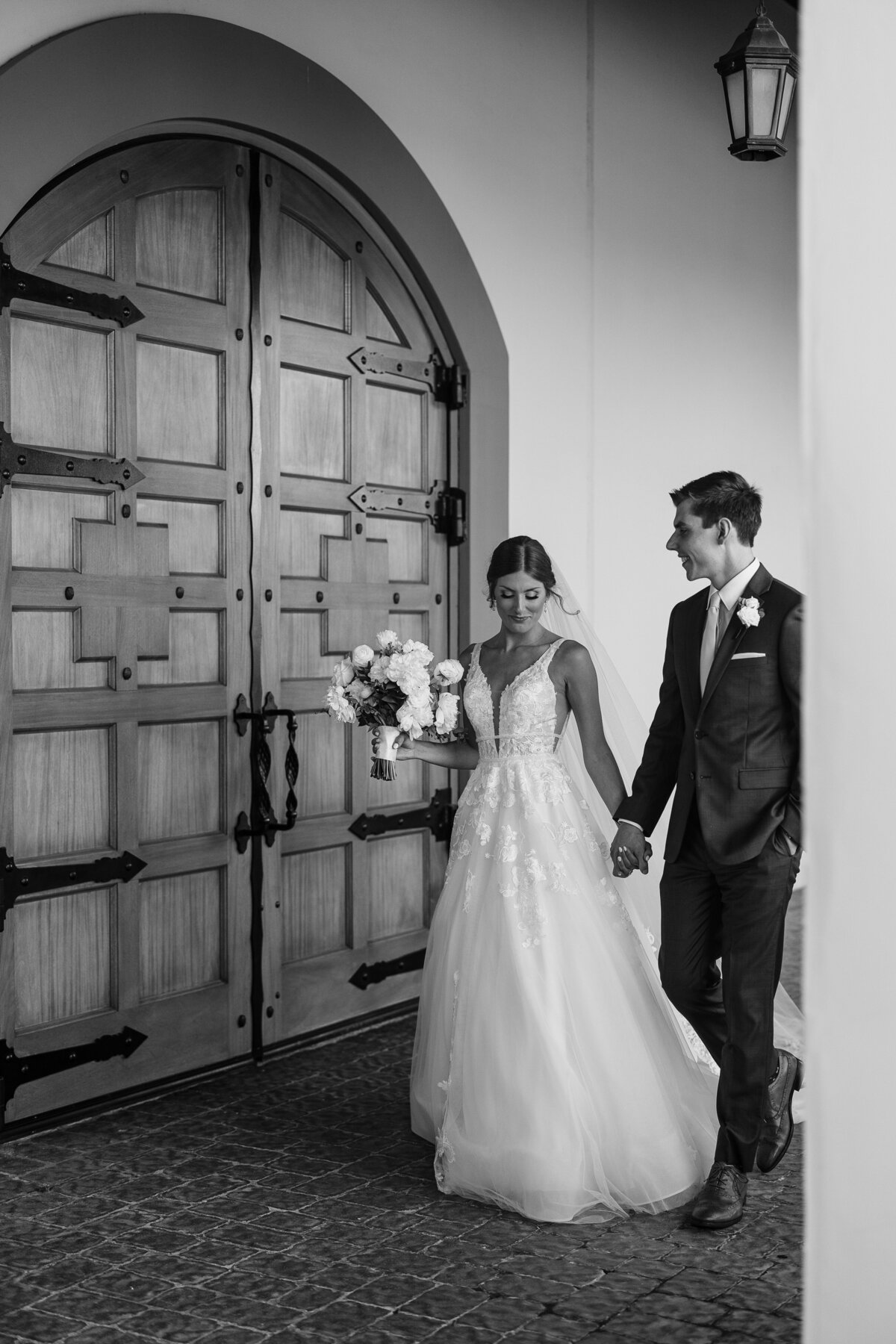 Michelle-Zach_Casa-Real-Wedding_Hannah-Berglund-Photography-477