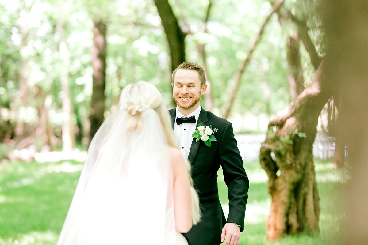 Michelle-and-Michael-Wedding-Day-by-Emily-Nicole-Photo-145