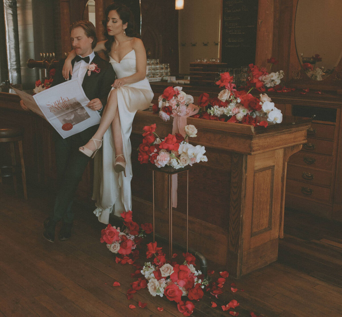 Gorgeous Old Hollywood inspired florals by Moonlight Flowers, trendy and lush floral shop located in Sparwood, BC featured on the Brontë Bride Vendor Guide.