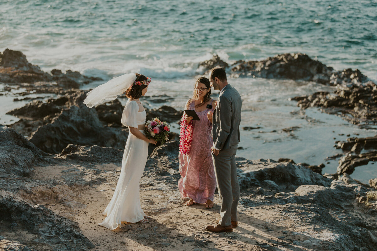 Small wedding on the beach in Maui