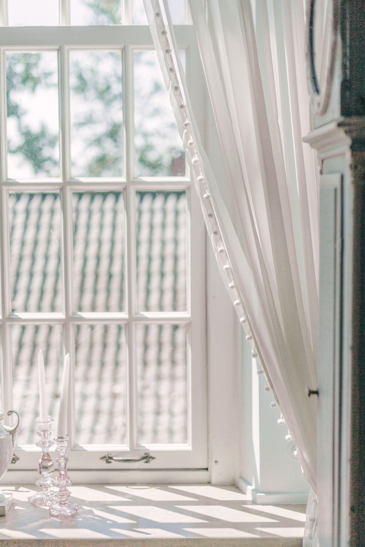 Ymke & Robbin - Laura de Roeck Photography 00030 Kasteel Groot Buggenum Luxe Bruiloft 