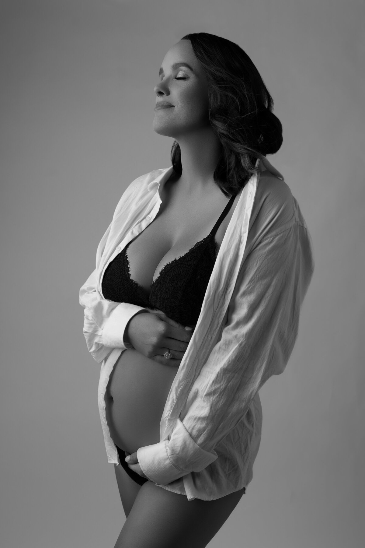In BW Raleigh NC Maternity Portrait Photographer 19