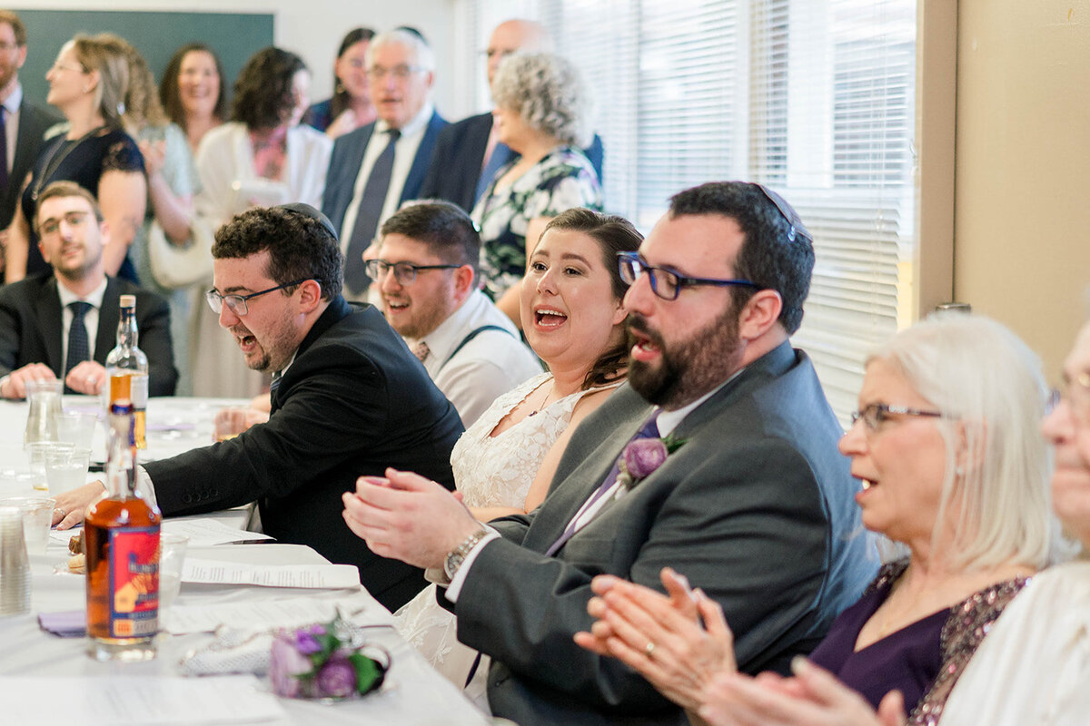 Eliana-Melmed-Photography-Chicago-LosAngeles-Jewish-WeddingPhotography-ElianaSklar-Tisch-00055