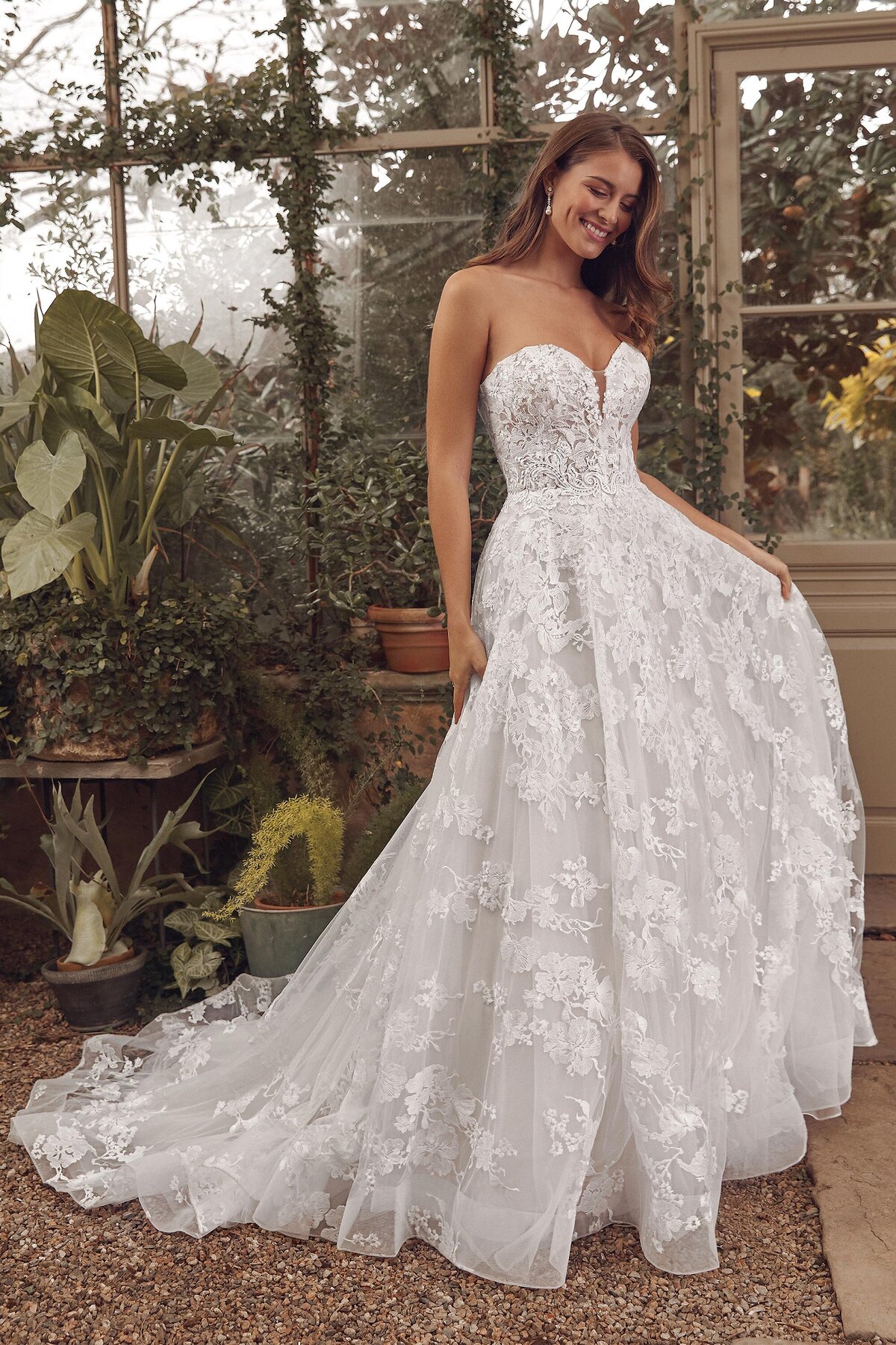 justin-alexander-woodbury-minnesota-wedding-dresses-our-shop-bridal-woodbury-minnesota