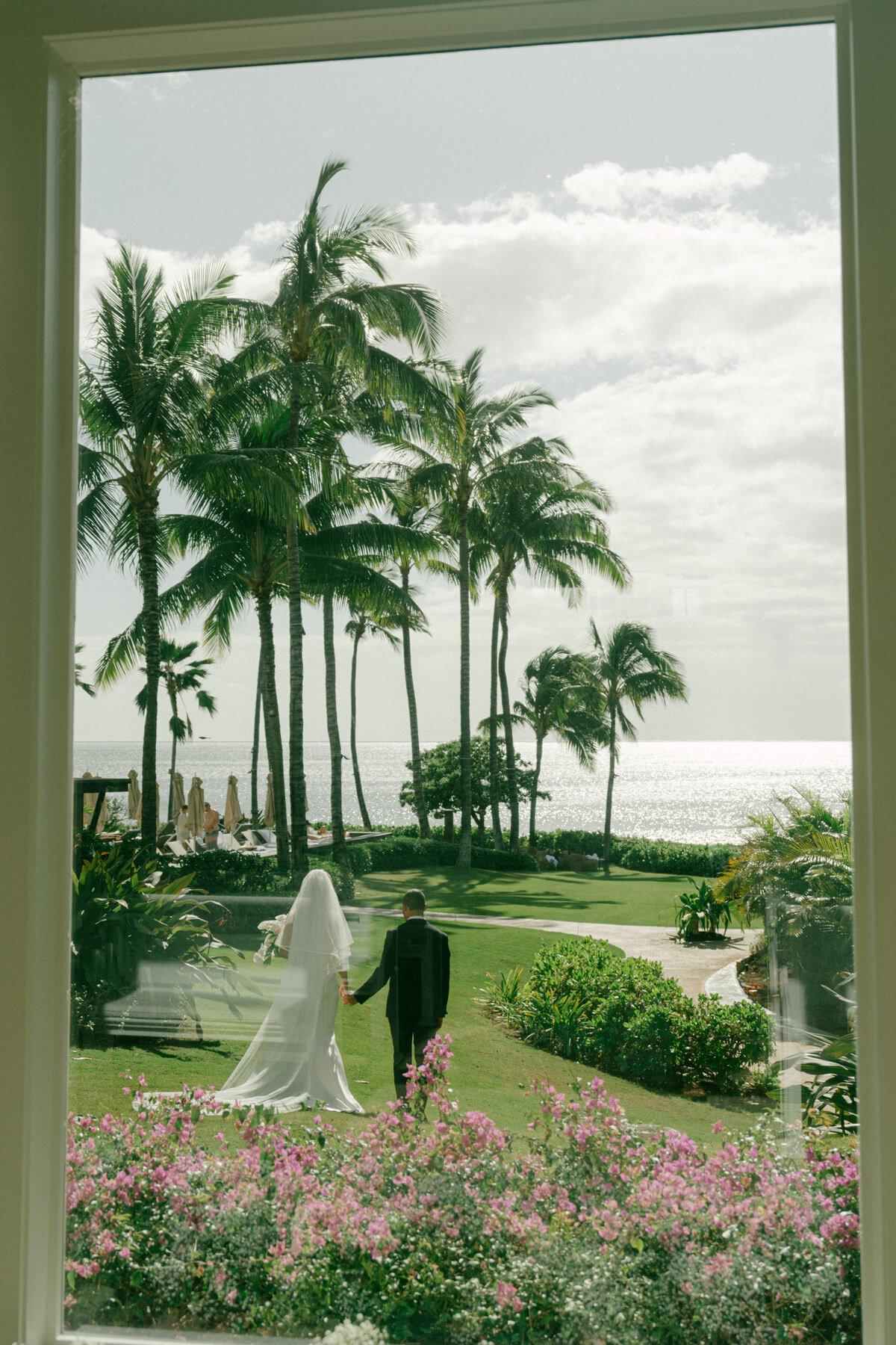 four-seasons-koolina-wedding-hawaii-wedding-photographer-46