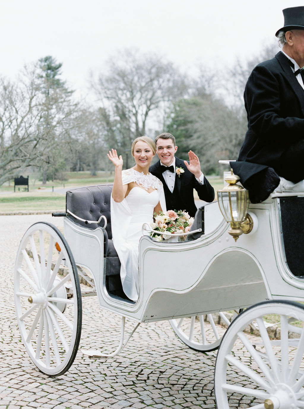 Graylyn estate wedding with horse and carriage