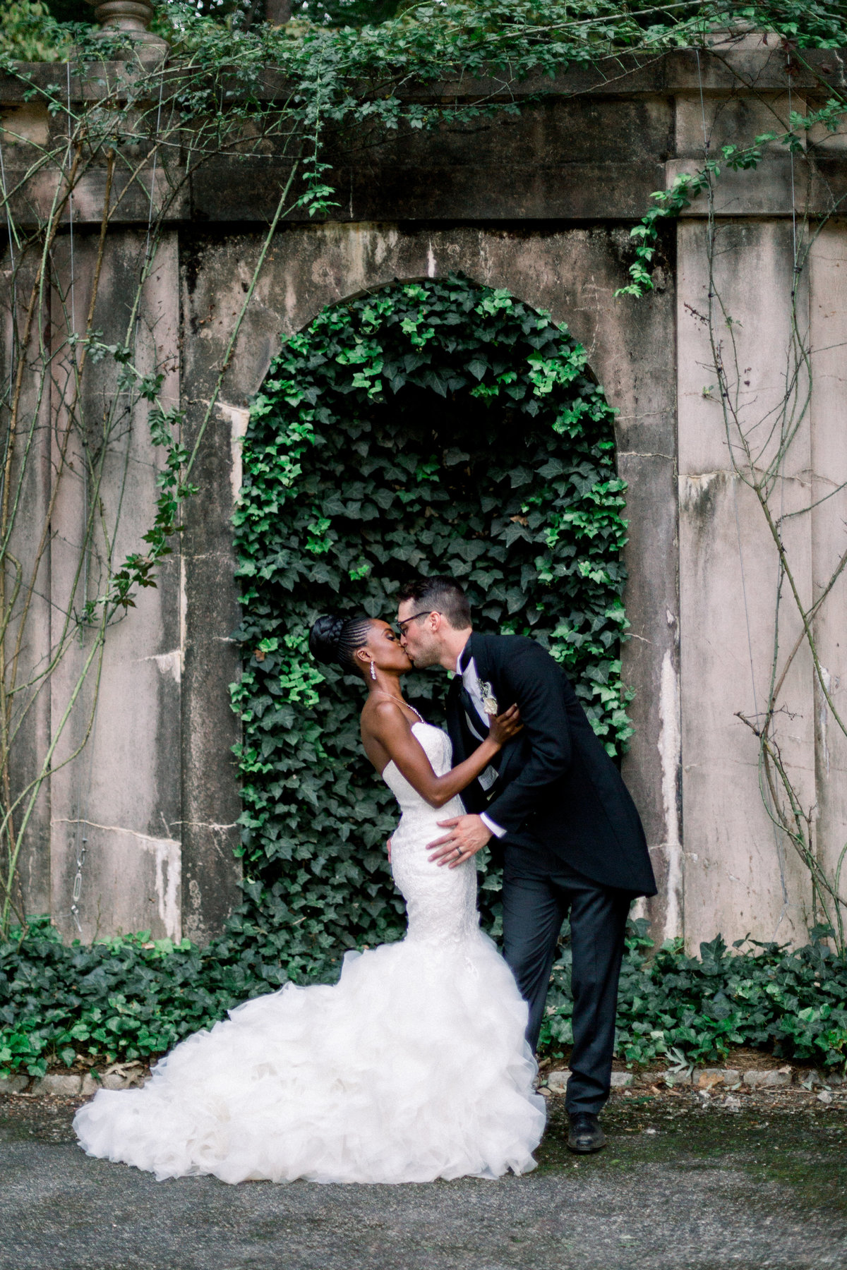 A joyful, romantic wedding at the Historic Swan House in Atlanta, Georgia