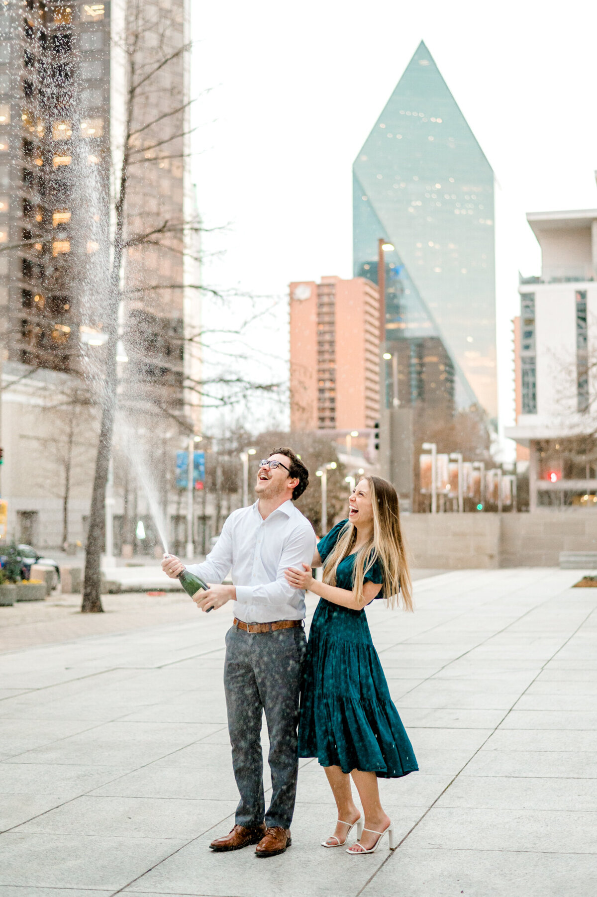 abolinphoto-abby-ryan-downtown-dallas-engagement-session-196
