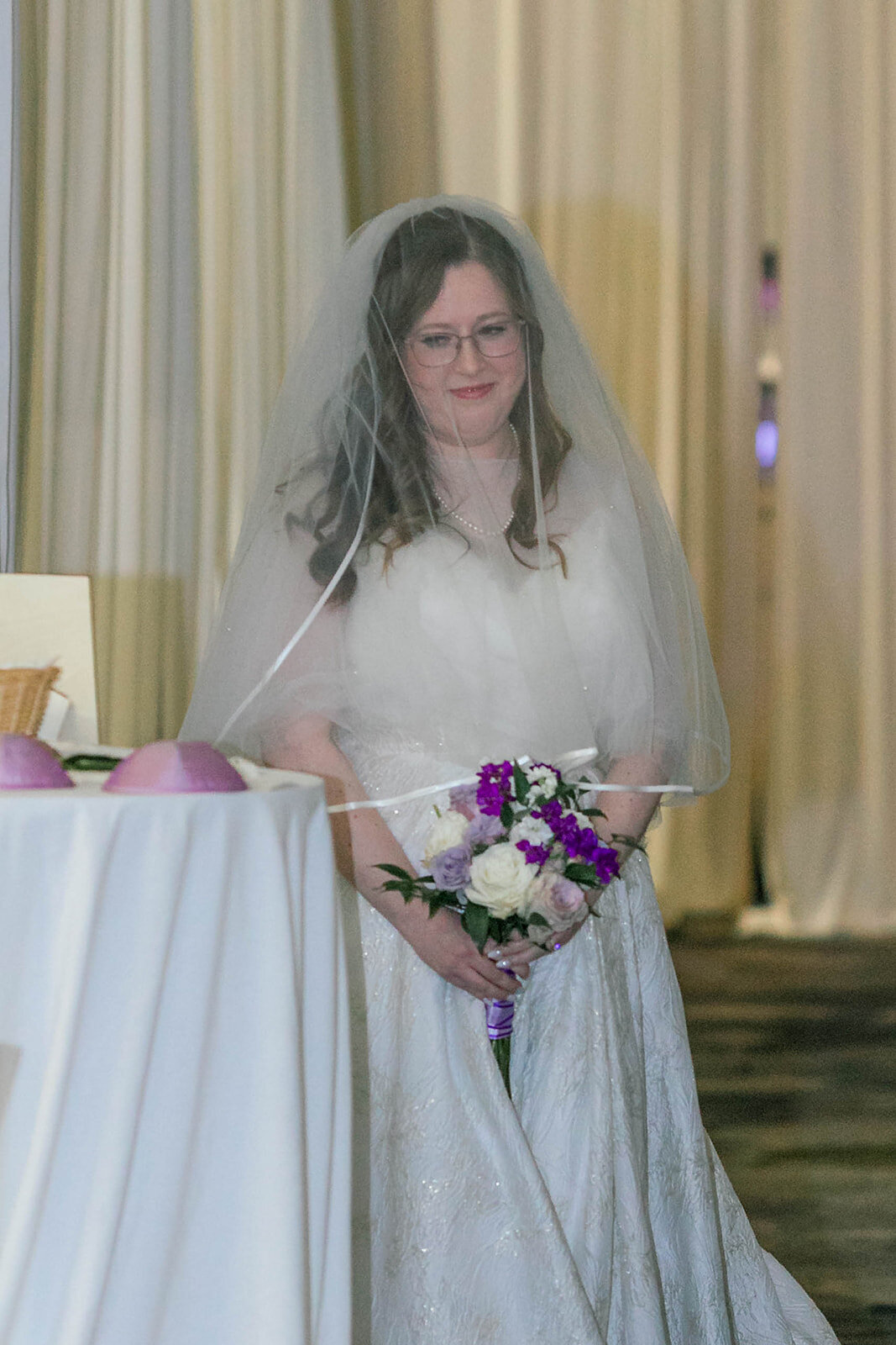 Eliana-Melmed-Photography-Chicago-LosAngeles-Jewish-WeddingPhotography-Chuppah-00083