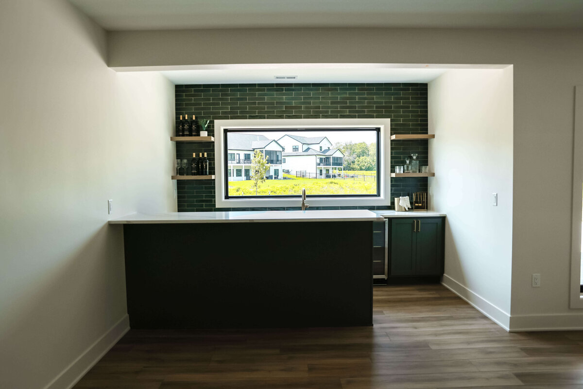 5306-Bar-Urbandale-Central-Iowa-Custom-Home-JRL-Builders-3F1A2789