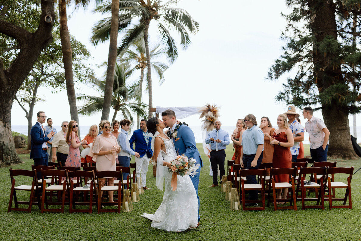 hawaii-wedding-photographer-destination-wedding-maui-wedding-zagon-preview-brittanybradleystudio-63