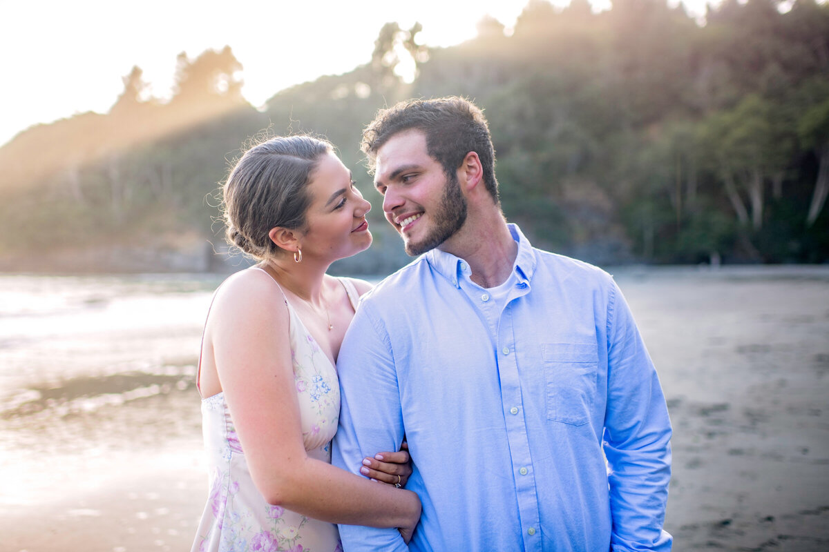 Humboldt-County-Engagement-Photographer-Beach-Engagement-Humboldt-Trinidad-College-Cove-Trinidad-State-Beach-Nor-Cal-Parky's-Pics-Coastal-Redwoods-Elopements-3