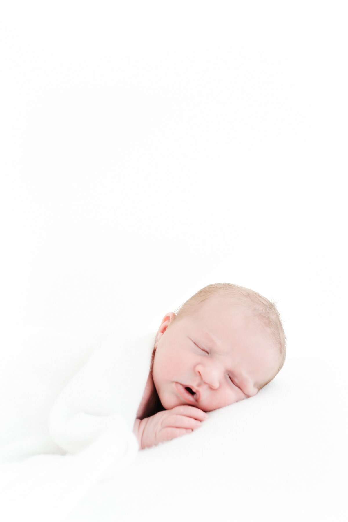 Newborn-Arlo-75