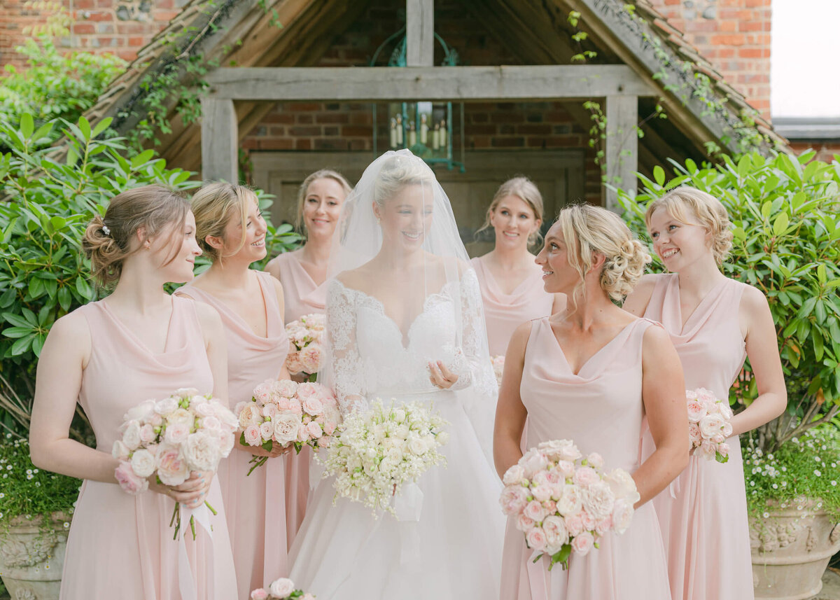 chloe-winstanley-weddings-bridesmaids-portrait-blush-pink