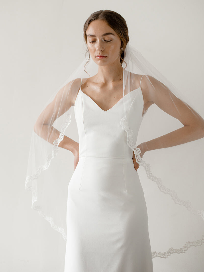 davie-and-chiyo-wedding-dress-simple-lace-trim-modern-bridal-veil-6_800x