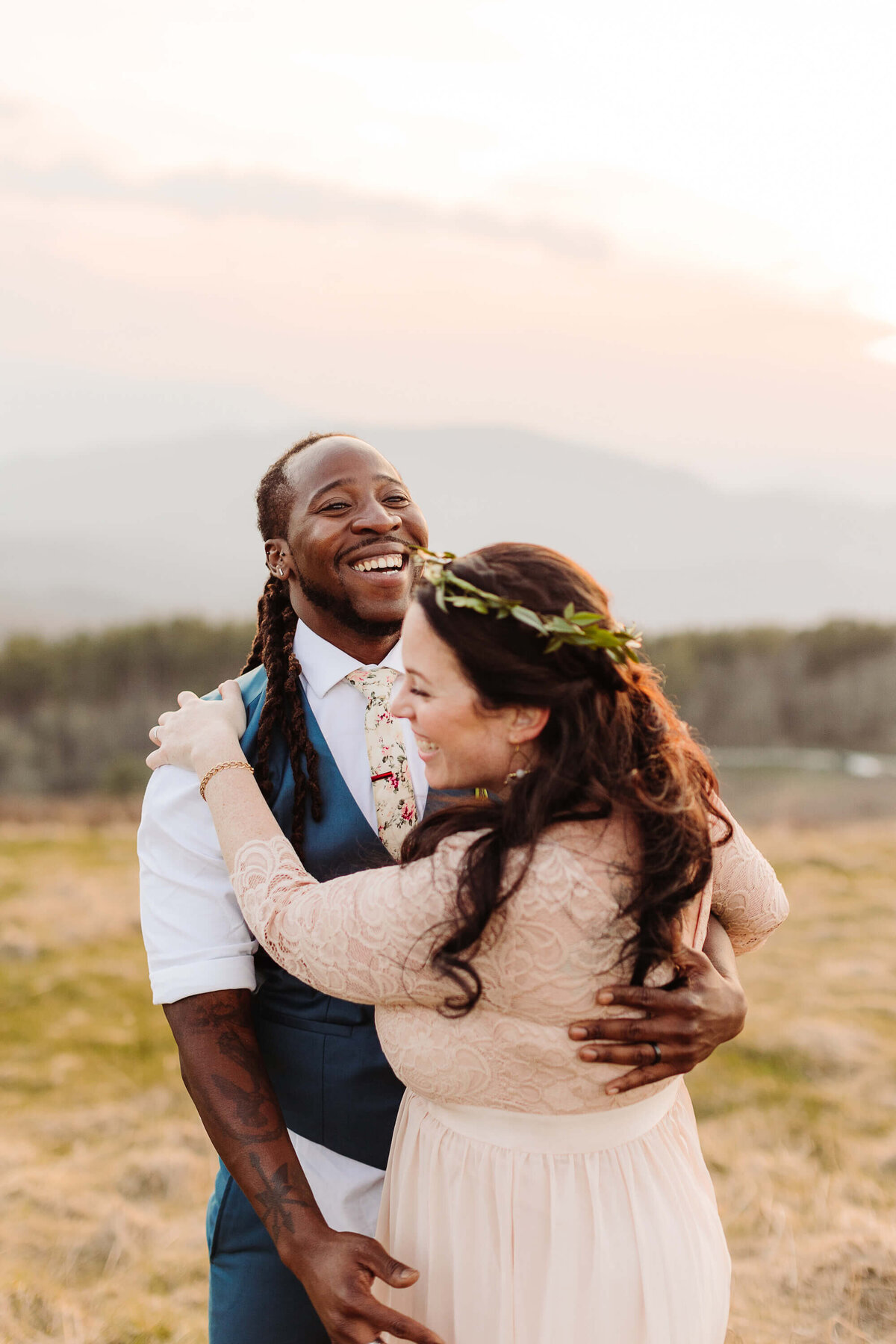 Max-Patch-Sunset-Mountain-Elopement-91