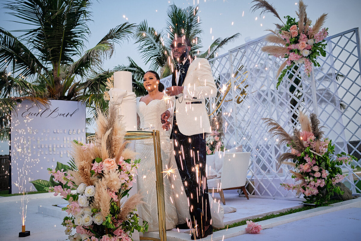 Sencillo Lagos Beach house Wedding 1