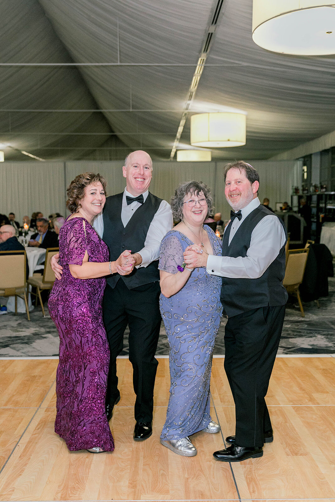 Eliana-Melmed-Photography-Chicago-LosAngeles-Jewish-WeddingPhotography-DInnerSpeeches-00018